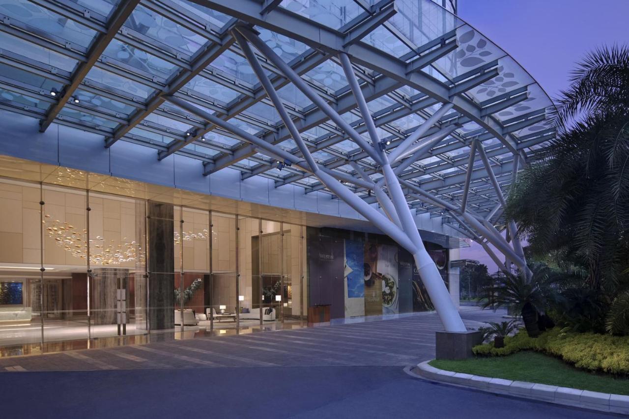 The Westin 5* Surabaya